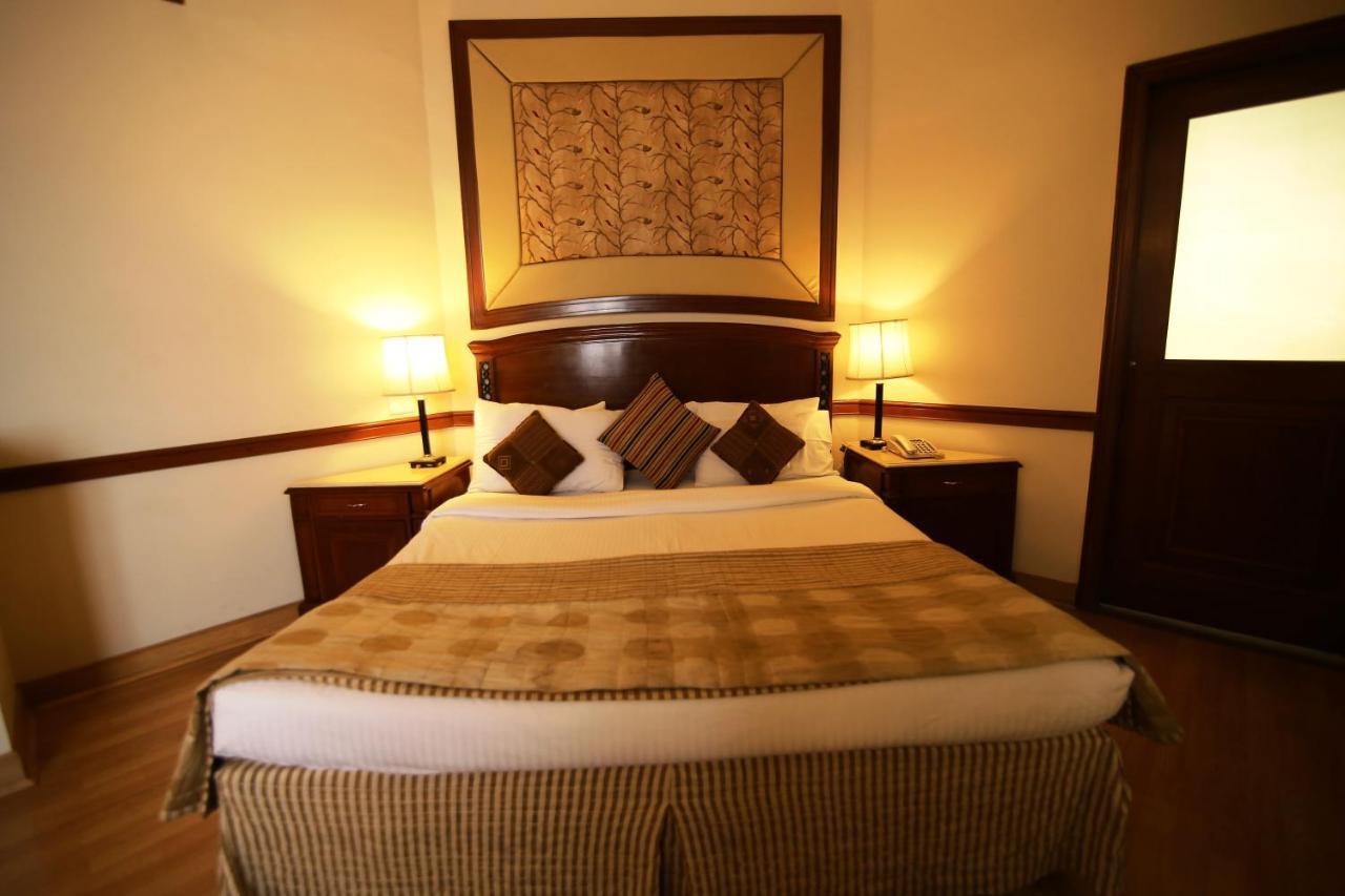 Hotel President Jalandhar Esterno foto