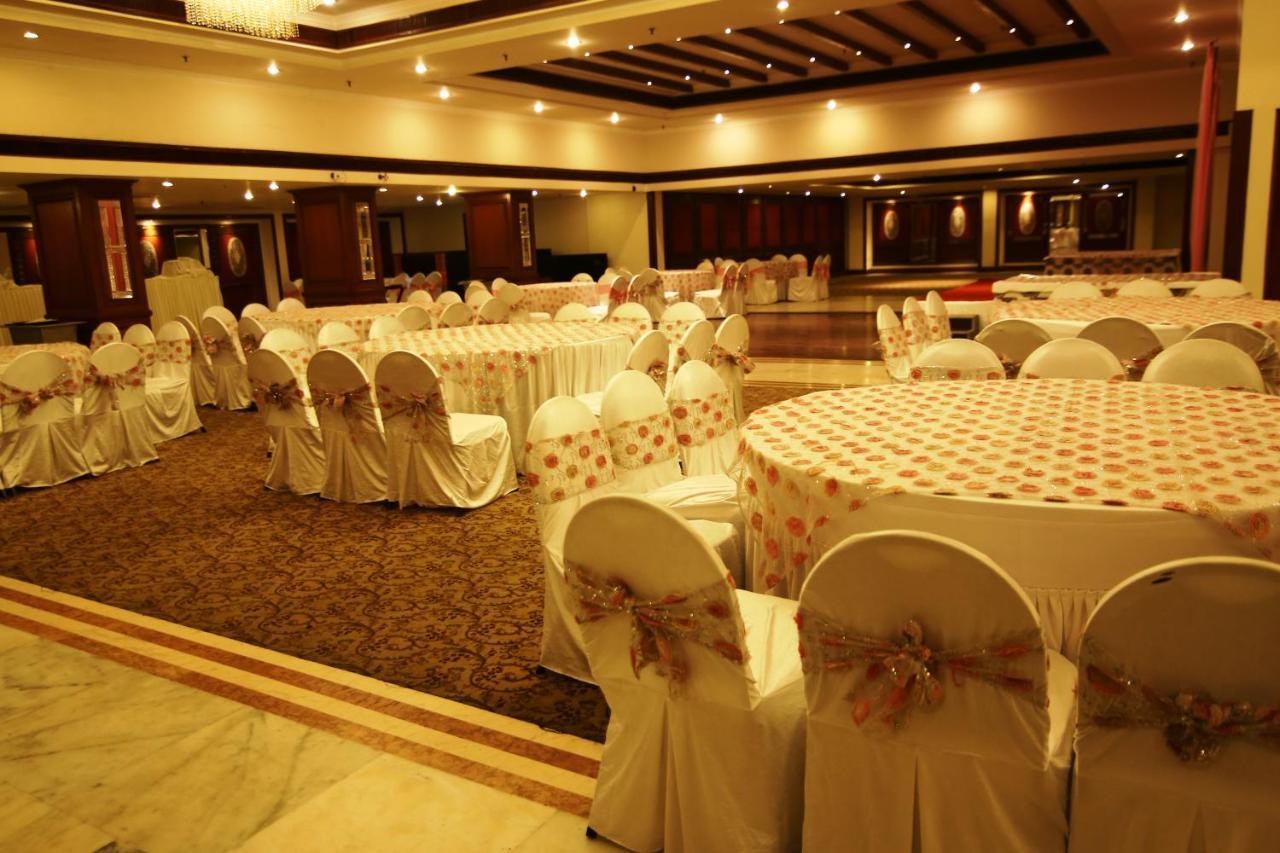 Hotel President Jalandhar Esterno foto