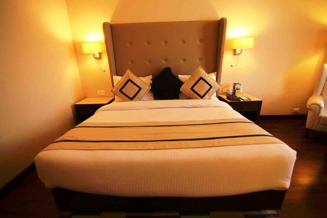 Hotel President Jalandhar Esterno foto